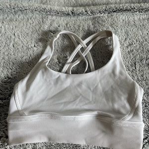 Lululemon size 8 white ribbed energy bra.